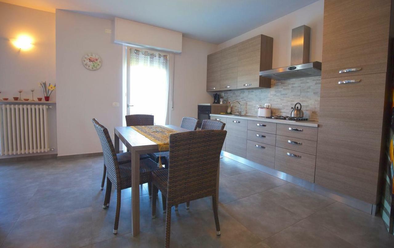Casa Lorenzo Bardolino Esterno foto